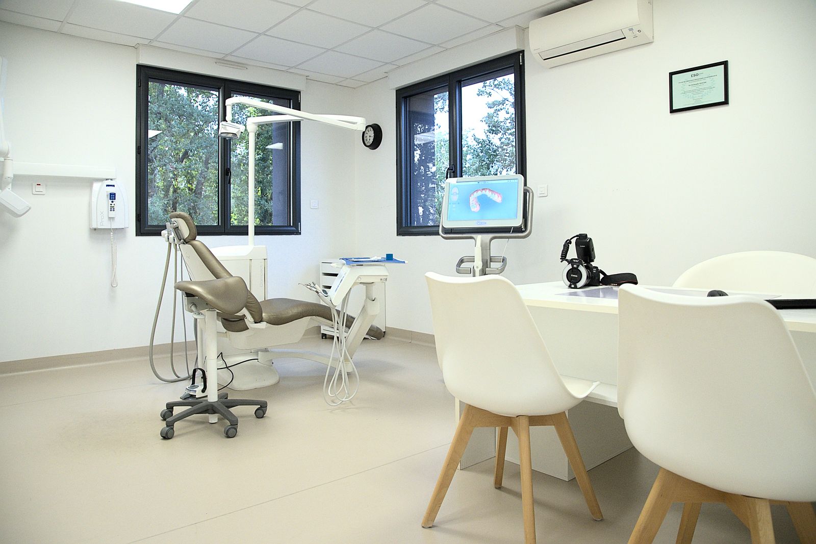 Soins Dentaires Orthodontie Et Implantologie Cabinet Dentaire Seilh
